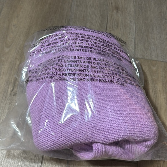 NWT! By Anthropologie Lilac Bell-Sleeve V-Neck Sweater - Size 1X 🎶 - Picture 16 of 16